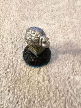 Skylanders Swap Force Platinum Sheep Magic Item Figure